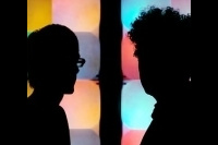 Видео Simian Mobile Disco