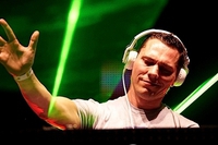 Наушники от Tiesto в подарок