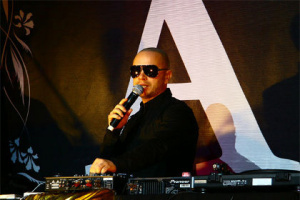 DJ Losev выступит в D*Lux